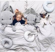 Lade das Bild in den Galerie-Viewer, Kuscheltier Häschen Effiki - M (35 cm)