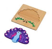 Lade das Bild in den Galerie-Viewer, 3D Holzpuzzle Tiere – Montessori Spielzeug für Kinder ab 2 Jahren, Schnecke, Papagei, Krokodil & mehr